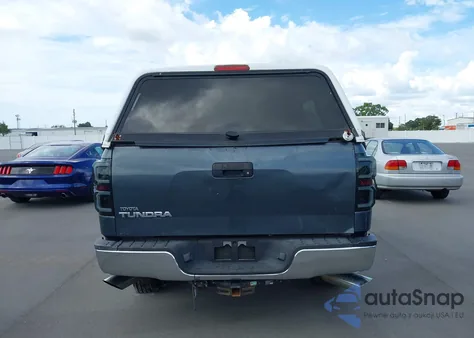 2009 Toyota Tundra Grade 4.7L V8 z USA, uszkodzony, nr VIN 5TFRT54189X028678